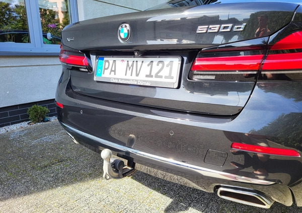 BMW Seria 5 cena 189000 przebieg: 30000, rok produkcji 2021 z Knurów małe 466